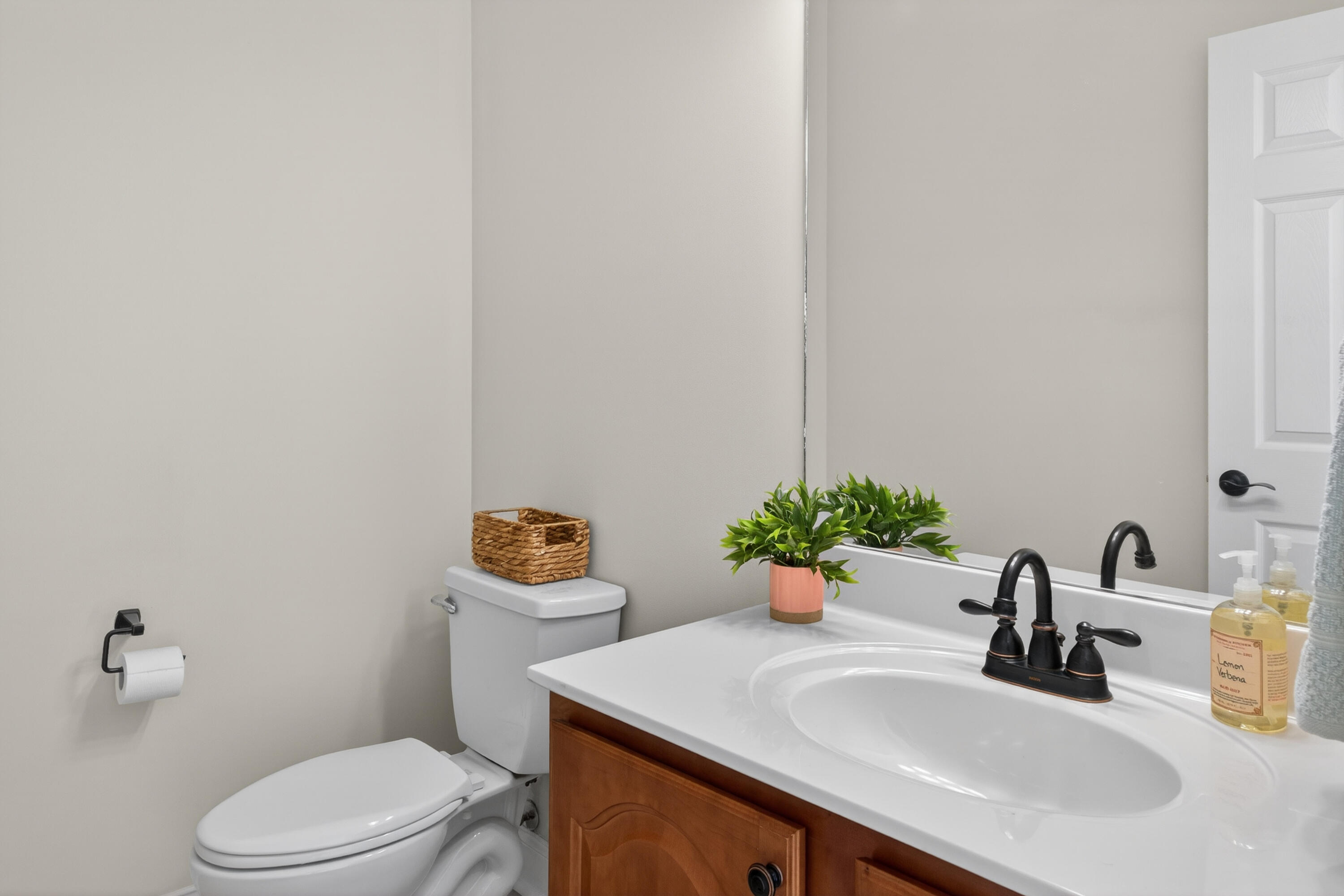 111 Will Ridge Drive Ringgold, GA 30736 - Photo 16 of 50 Half bath on main level