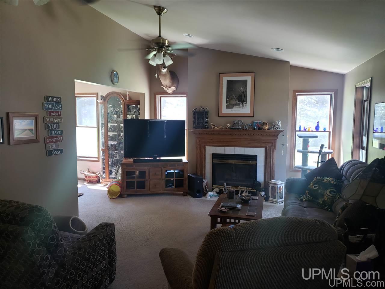 660 Marble Road Florence, WI 54121 - Photo 11 of 38 Gallery Image 11