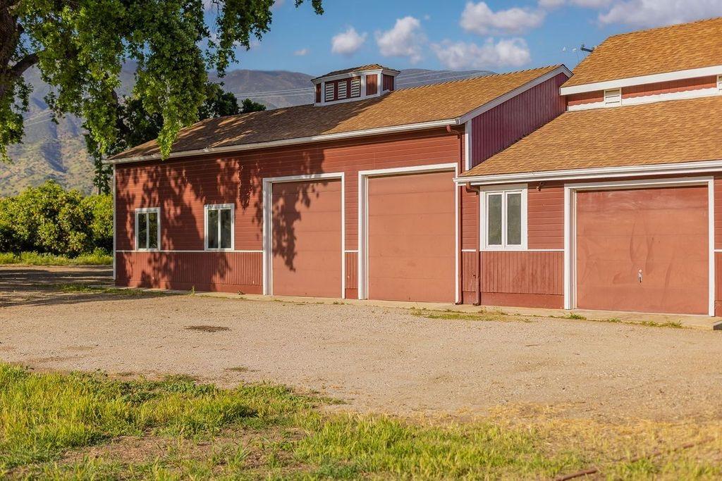 3359 Reeves Road Ojai, CA 93023 - Photo 28 of 42 a front view of a house with a yard