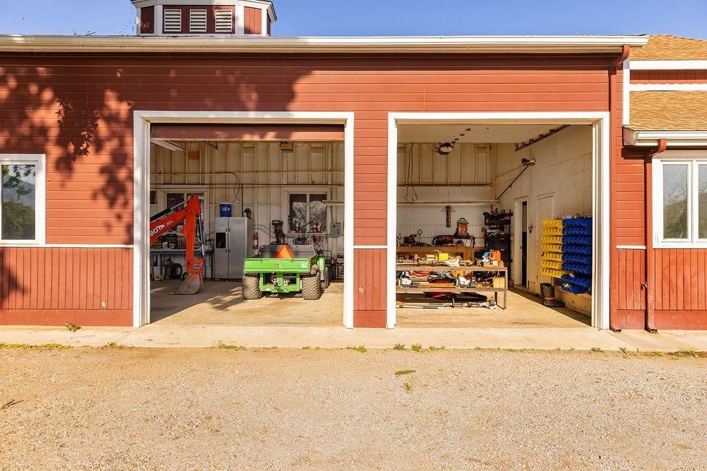 3359 Reeves Road Ojai, CA 93023 - Photo 29 of 42 a view of a car park in front of building