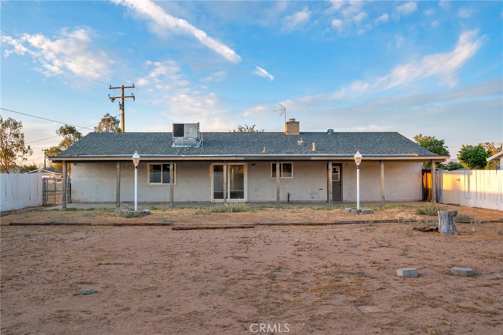 10966 Neola Road Apple Valley, CA 92308 - Photo 23 of 30
