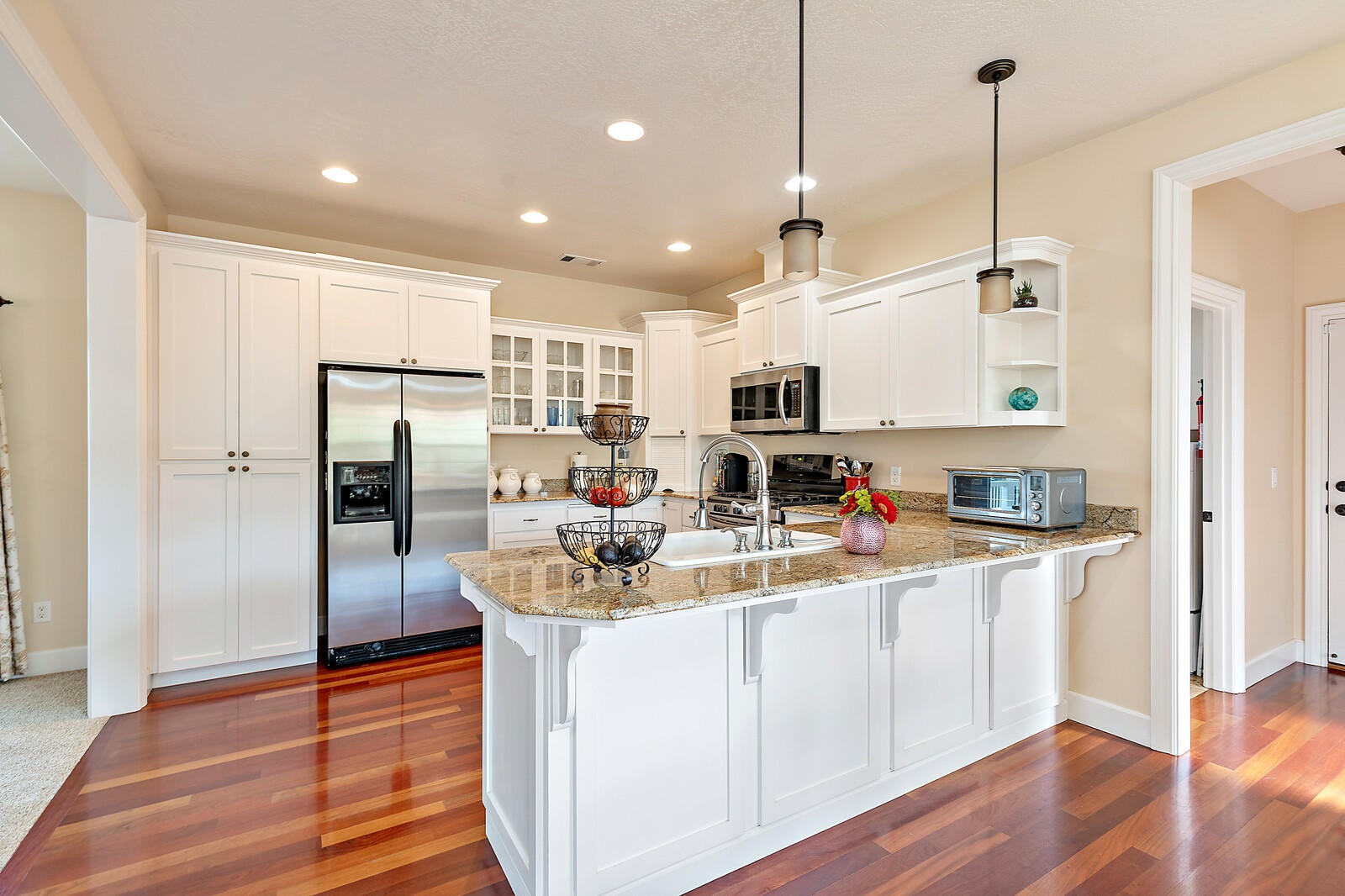 809 Buck Point Street Central Point, OR 97502 - Photo 11 of 45 11