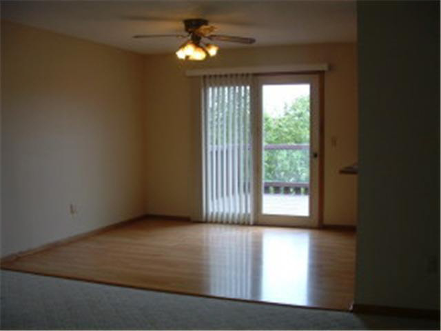 2131 52nd Street Northwest Rochester, MN 55901 - Photo 7 of 13 Gallery Image 7