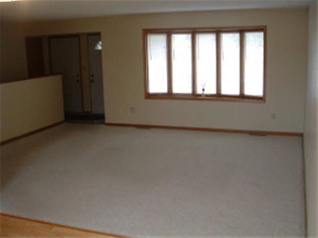2131 52nd Street Northwest Rochester, MN 55901 - Photo 8 of 13 Gallery Image 8