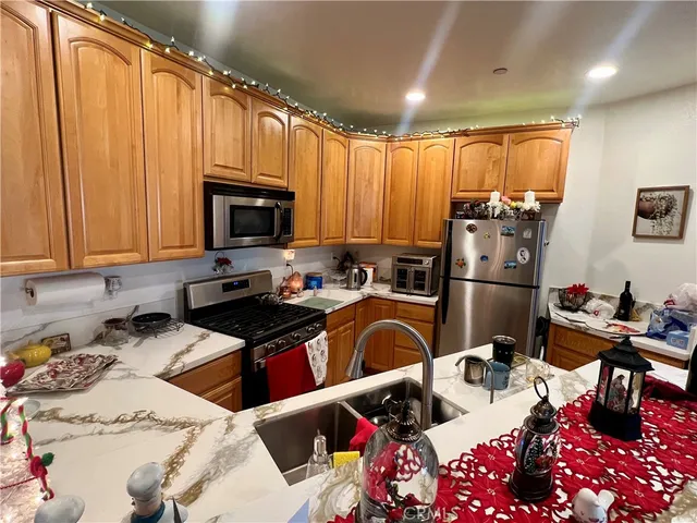 $639,000 | 1515 Grismer Avenue, Unit 102, Burbank, CA 91504