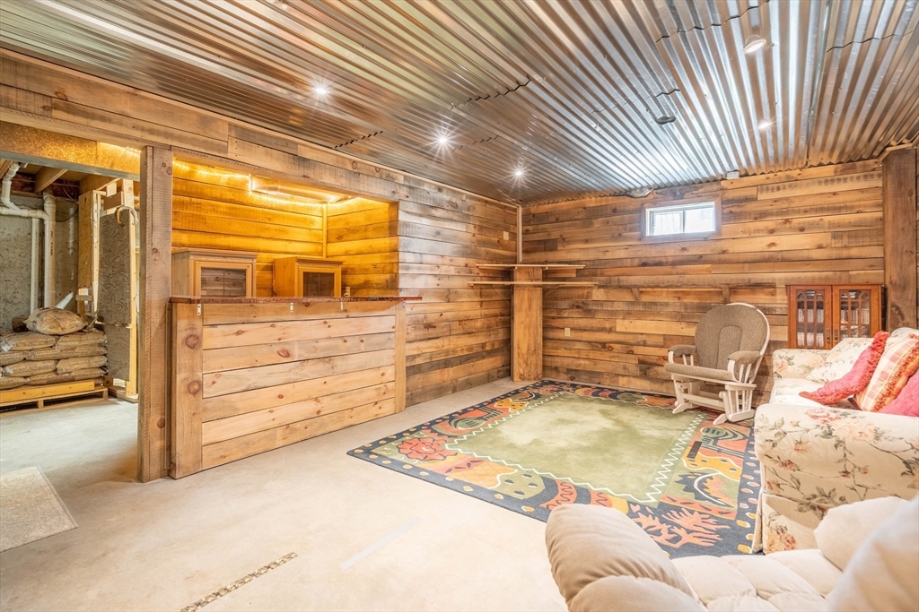 301 Baldwinville Road Templeton, MA 01468 - Photo 31 of 42 Gallery Image 31