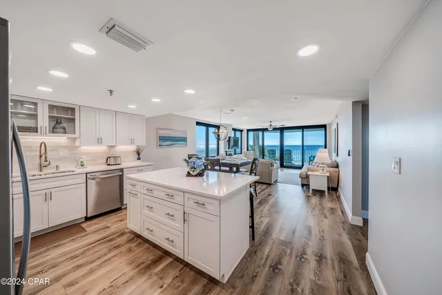 $650,000 | 6201 Thomas Drive, Unit 302, Panama City Beach, FL 32408