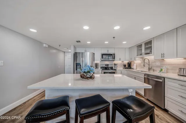 $650,000 | 6201 Thomas Drive, Unit 302, Panama City Beach, FL 32408