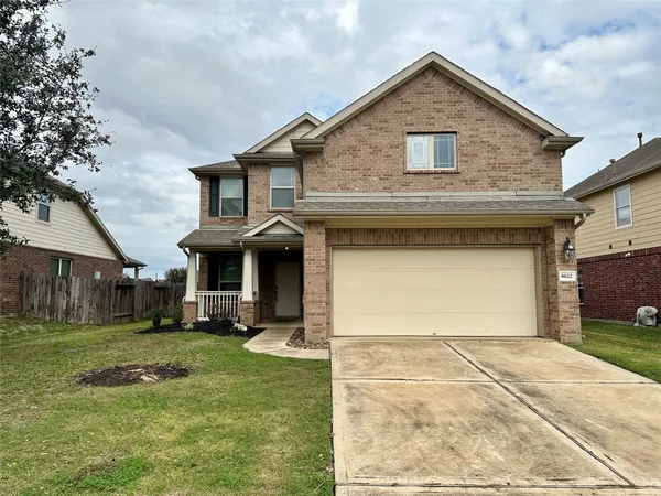 $2,100 | 8622 Sweet Pasture Drive, Tomball, TX 77375