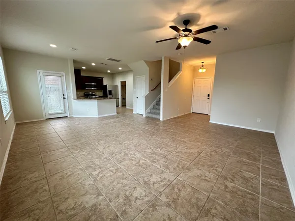 $2,100 | 8622 Sweet Pasture Drive, Tomball, TX 77375