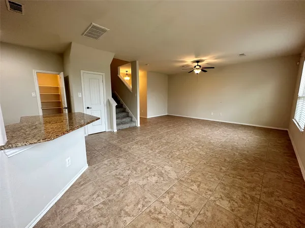 $2,100 | 8622 Sweet Pasture Drive, Tomball, TX 77375
