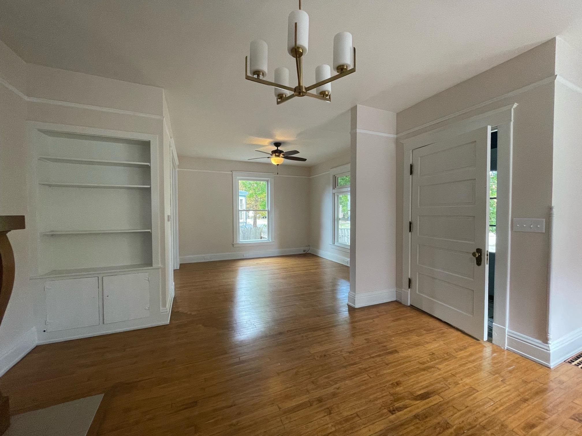 415 North Sheridan Street Bay City, MI 48708 - Photo 4 of 26