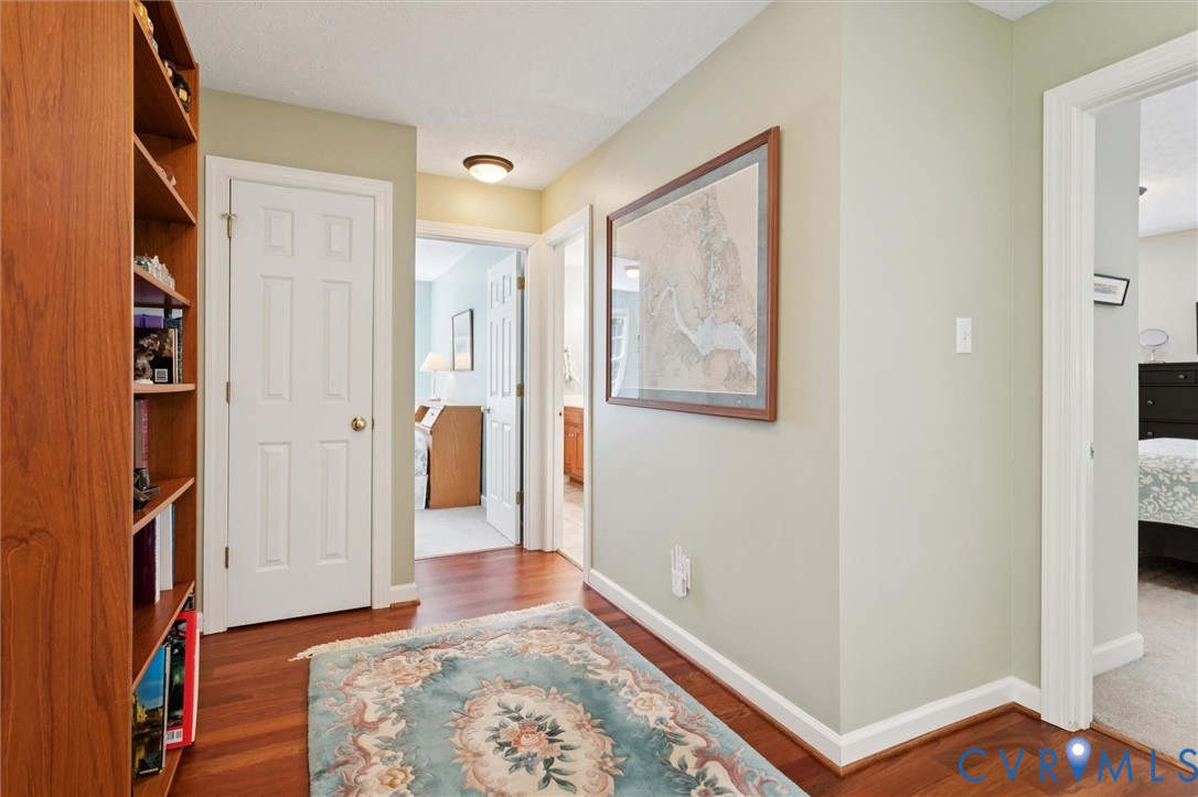 720 Arlington Island Road Lanexa, VA 23089 - Photo 41 of 50 Hall with dark wood-style floors