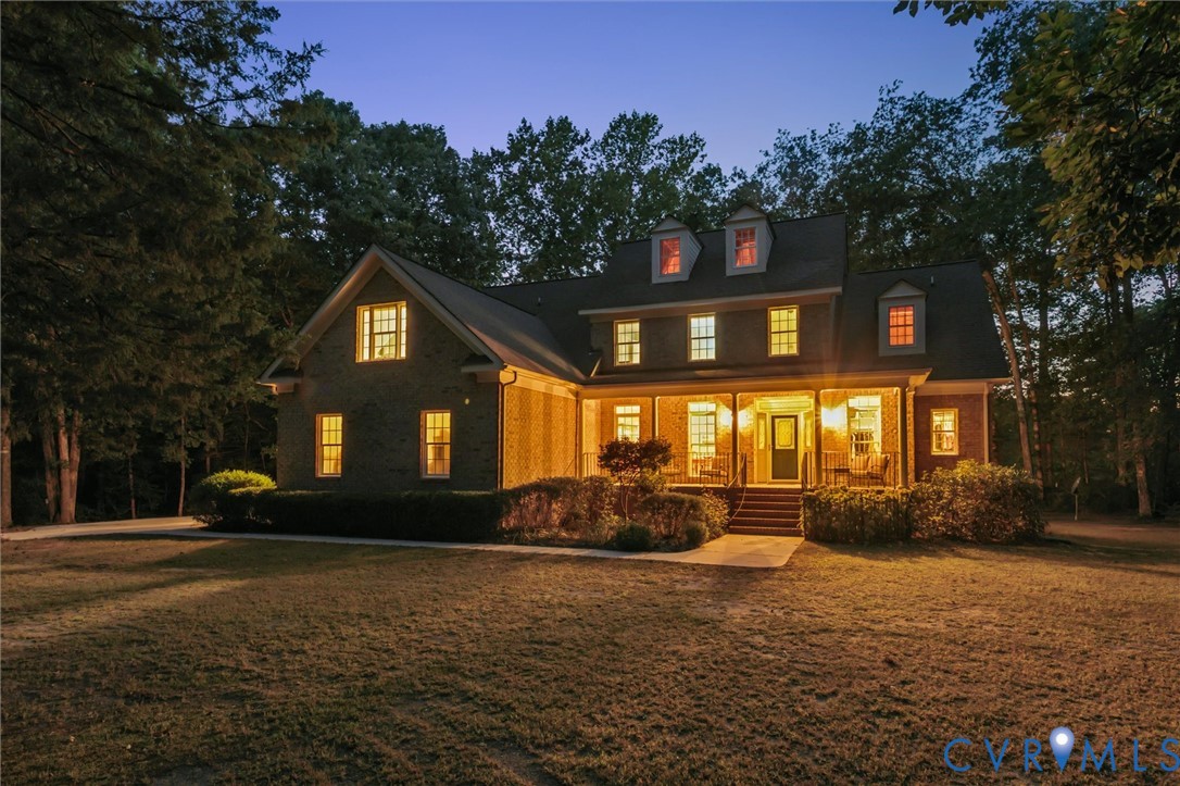 720 Arlington Island Road Lanexa, VA 23089 - Photo 10 of 50 View of front facade featuring covered porch, a fr