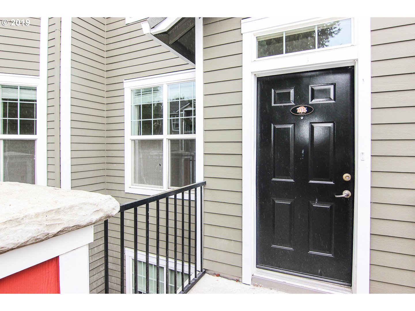 705 Springtree Lane West Linn, OR 97068 - Photo 1 of 32 Gallery Image 1