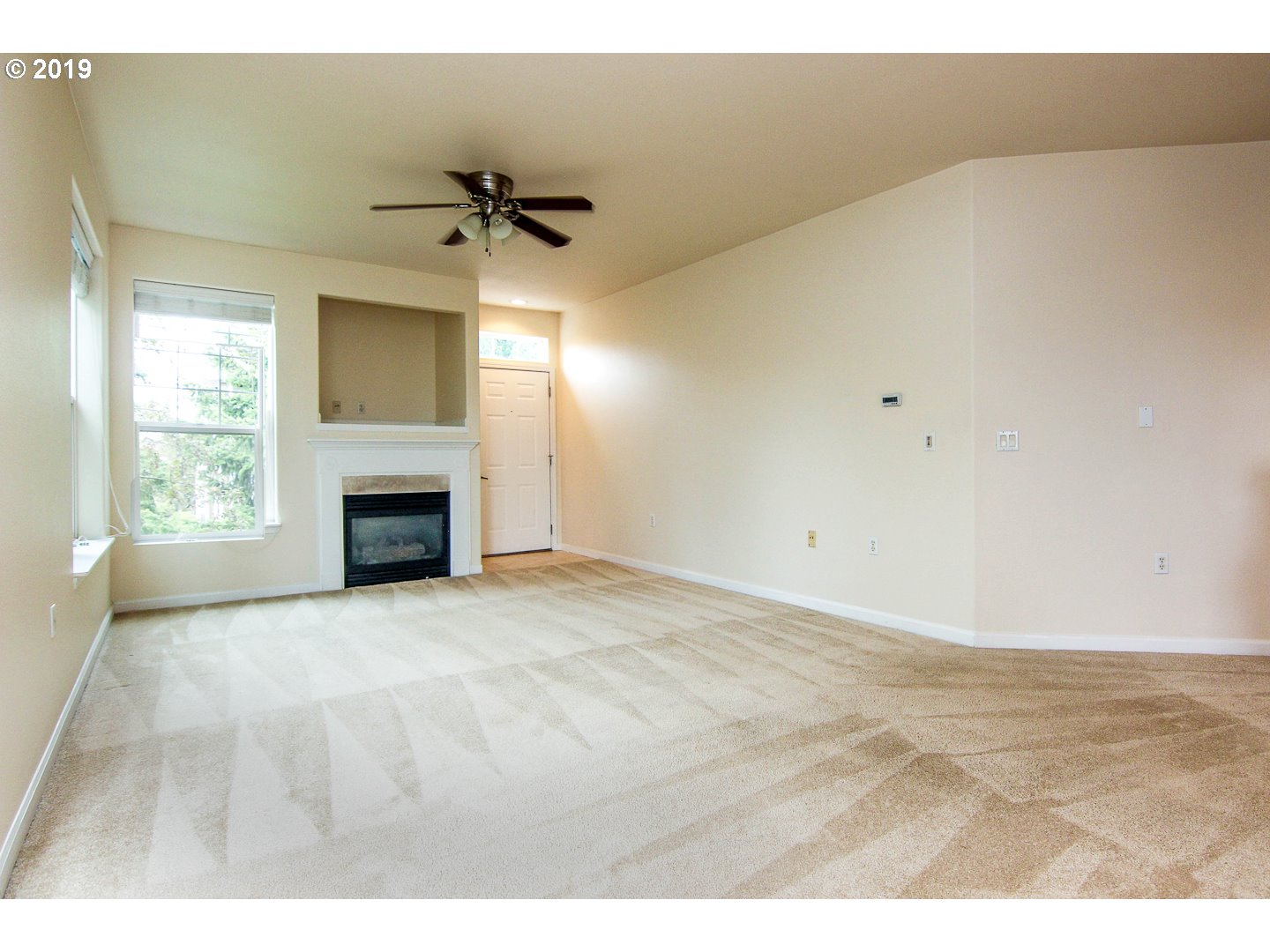 705 Springtree Lane West Linn, OR 97068 - Photo 5 of 32 Gallery Image 5