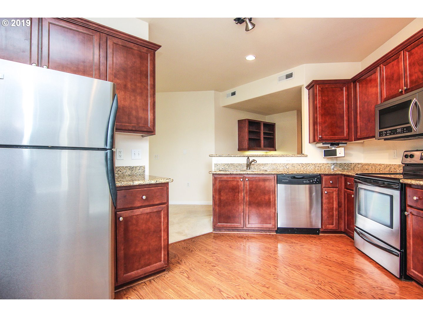 705 Springtree Lane West Linn, OR 97068 - Photo 10 of 32 Gallery Image 10