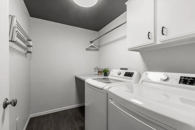 $230,000 | 3333 North Casaloma Drive, Unit 9, Appleton, WI 54913