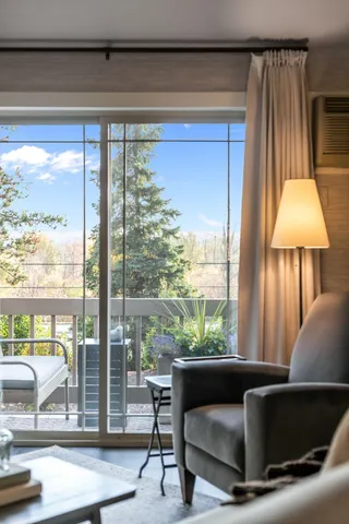 $230,000 | 3333 North Casaloma Drive, Unit 9, Appleton, WI 54913