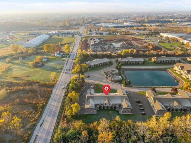 $230,000 | 3333 North Casaloma Drive, Unit 9, Appleton, WI 54913