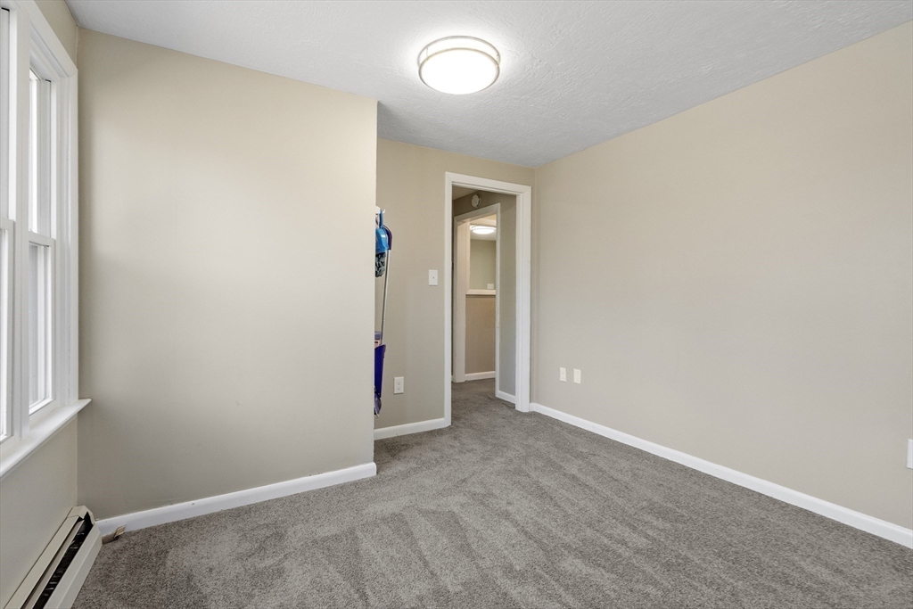 511 East County Road Rutland, MA 01543 - Photo 11 of 42