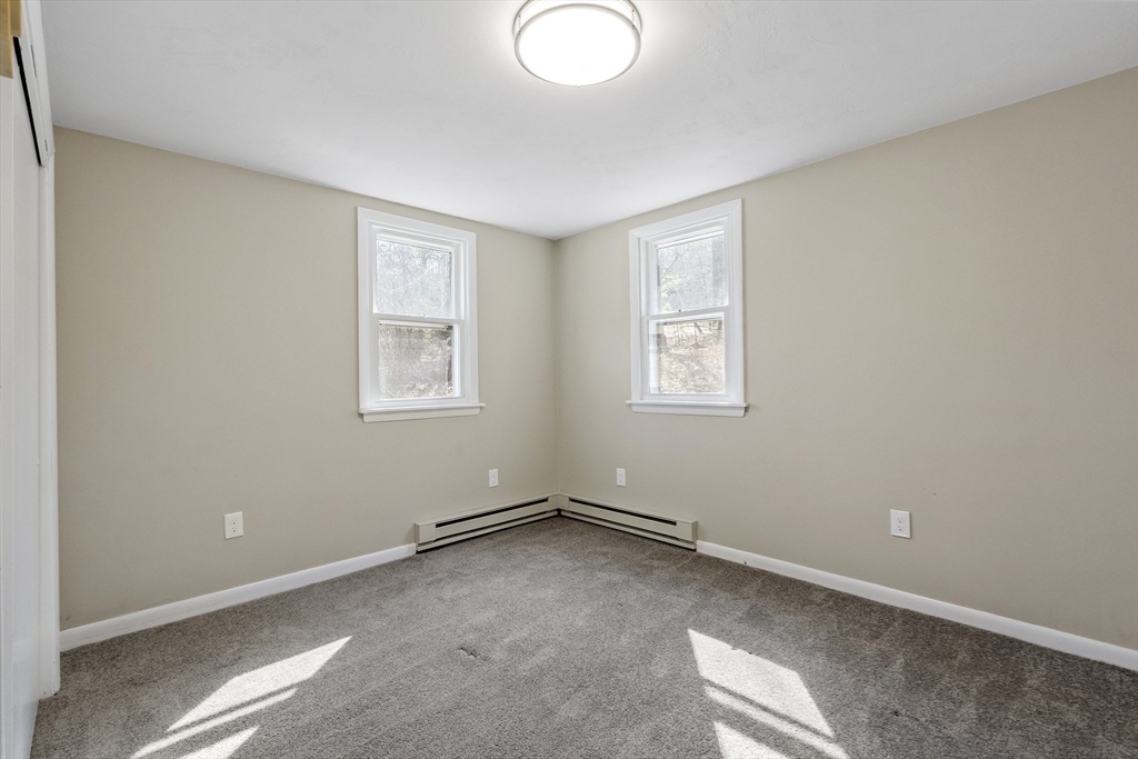 511 East County Road Rutland, MA 01543 - Photo 22 of 42