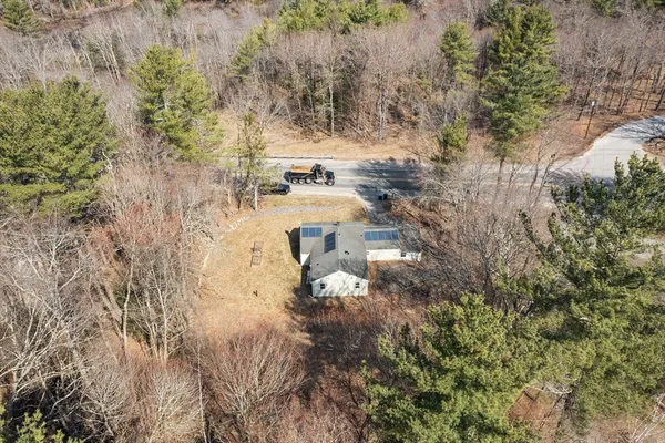 $455,000 | 511 East County Road, Rutland, MA 01543