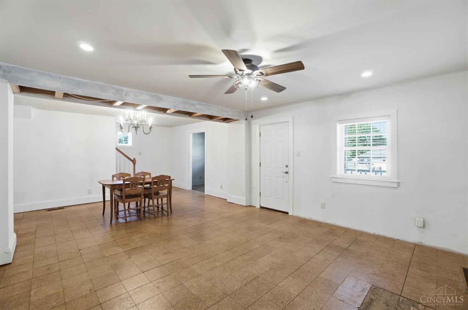 4628 Summerside Road Cincinnati, OH 45244 - Photo 8 of 91