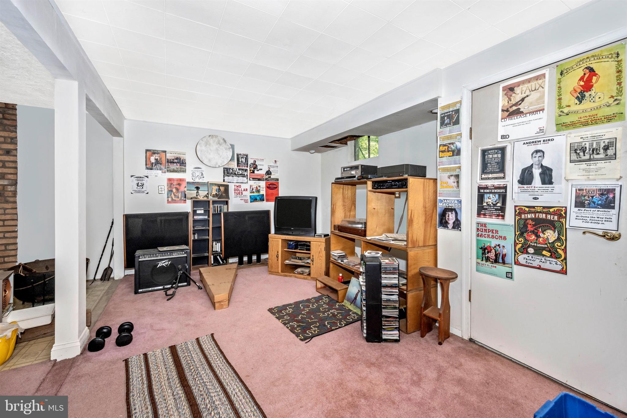 2049 Long Corner Road Mount Airy, MD 21771 - Photo 45 of 69