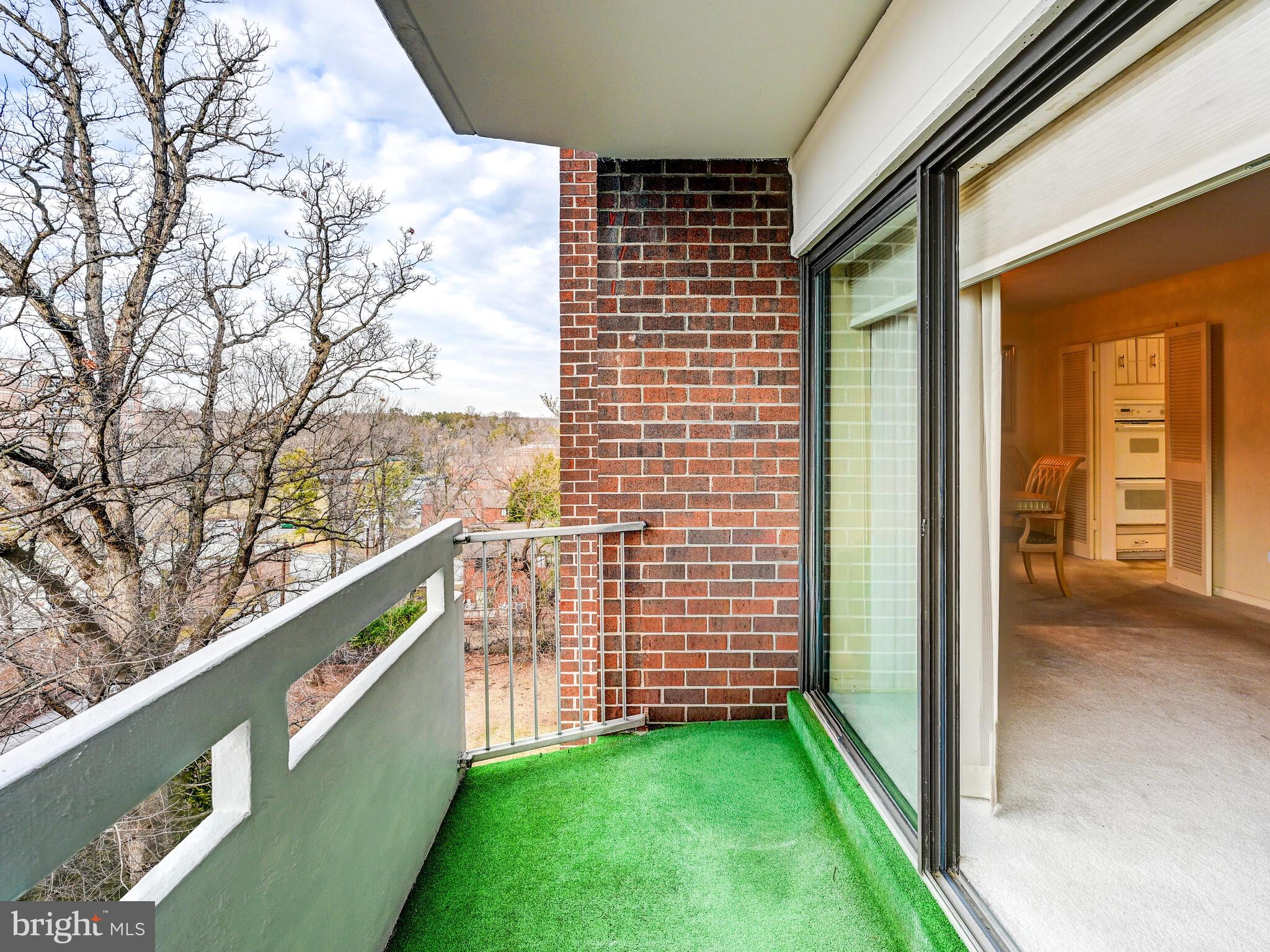 7 Slade Avenue, Unit 619 Baltimore, MD 21208 - Photo 10 of 25 Balcony