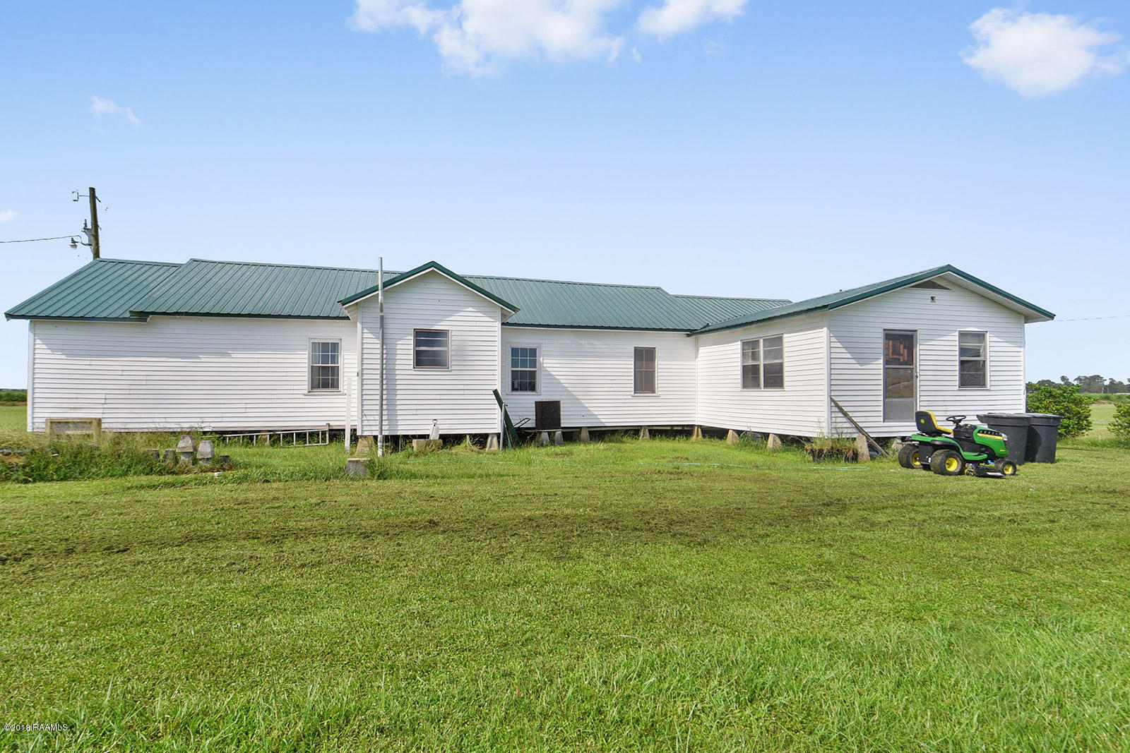 15535 West Pershing Kaplan, LA 70548 - Photo 13 of 20 Gallery Image 13