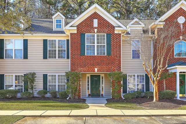 $450,000 | 1733 Wyngate Circle, Mount Pleasant, SC 29466