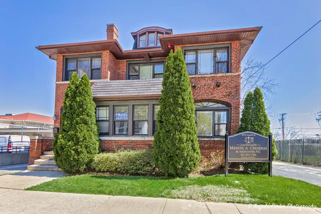 $349,900 | 319 North County Street, Waukegan, IL 60085
