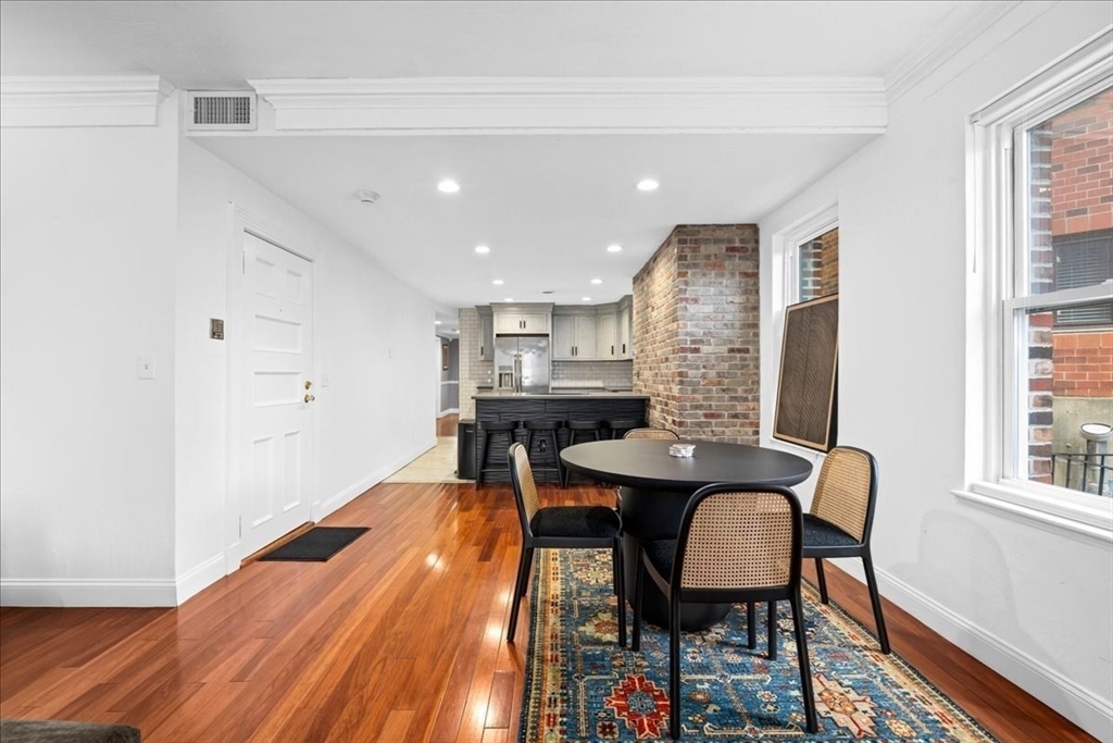 40 Elm Street, Unit 1 Worcester, MA 01609 - Photo 17 of 35