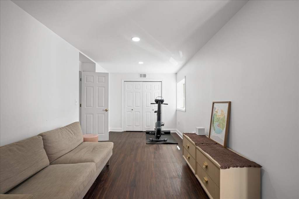 40 Elm Street, Unit 1 Worcester, MA 01609 - Photo 21 of 35