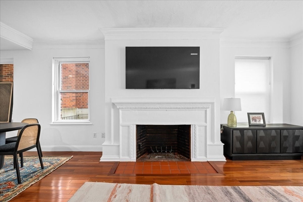 40 Elm Street, Unit 1 Worcester, MA 01609 - Photo 8 of 35