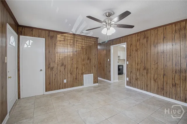 $1,800 | 7116 Skidaway Road, Savannah, GA 31406