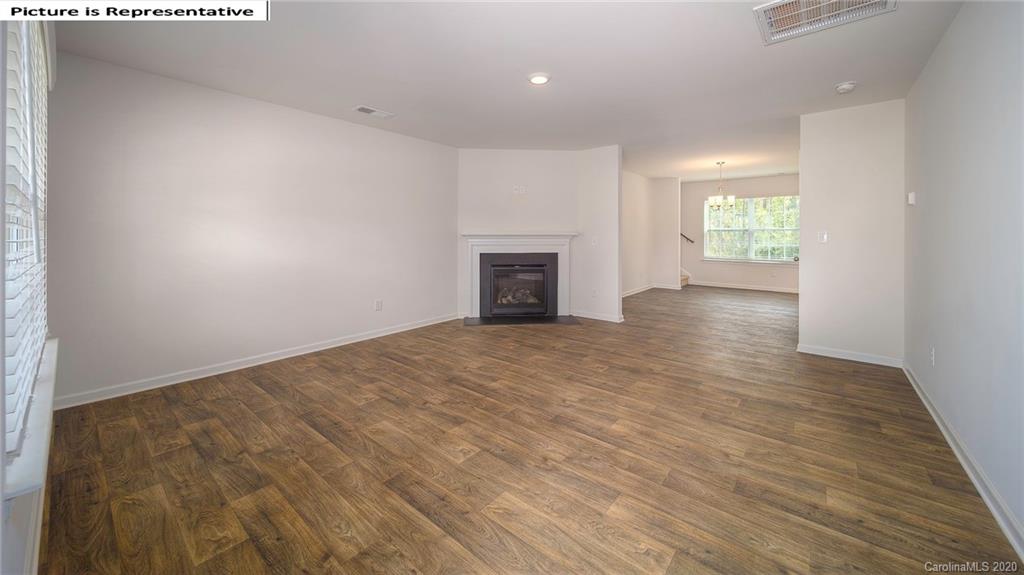 7245 Finnigan Road Charlotte, NC 28215 - Photo 2 of 28 Gallery Image 2