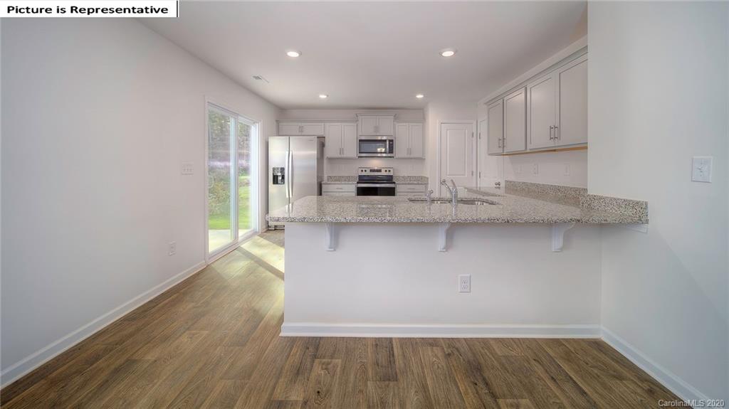7245 Finnigan Road Charlotte, NC 28215 - Photo 11 of 28 Gallery Image 11