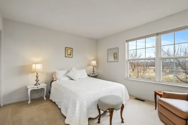 $5,000 | 2311 Hazeltime Drive, Vernon Hills, IL 60061