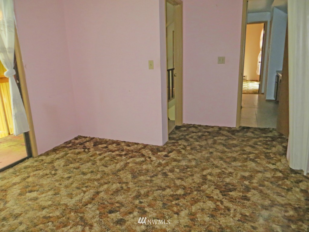 16830 Ty Lane Southwest Rochester, WA 98579 - Photo 17 of 22