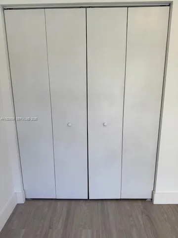 a view of entryway and hall