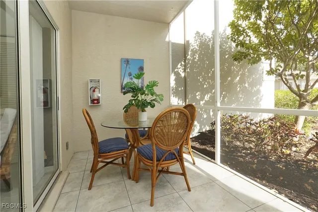 $246,000 | 14520 Hickory Hill Court, Unit 813, Fort Myers, FL 33912