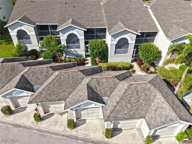 $246,000 | 14520 Hickory Hill Court, Unit 813, Fort Myers, FL 33912