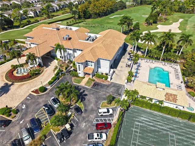 $246,000 | 14520 Hickory Hill Court, Unit 813, Fort Myers, FL 33912