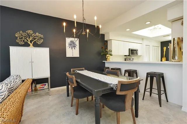 $246,000 | 14520 Hickory Hill Court, Unit 813, Fort Myers, FL 33912