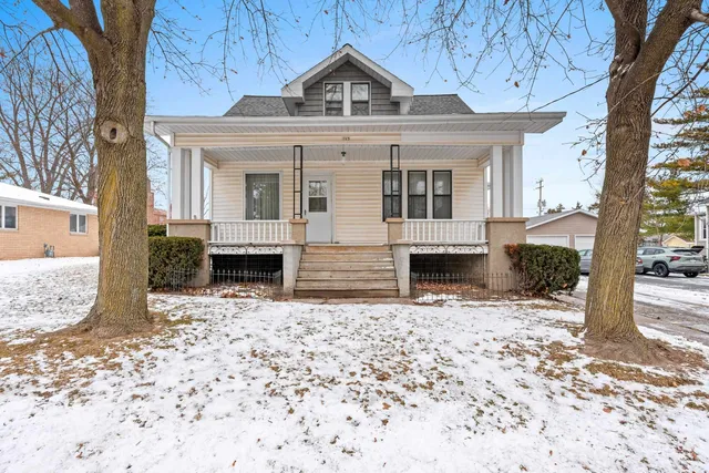 $254,900 | 163 Summit Street, Pulaski, WI 54162