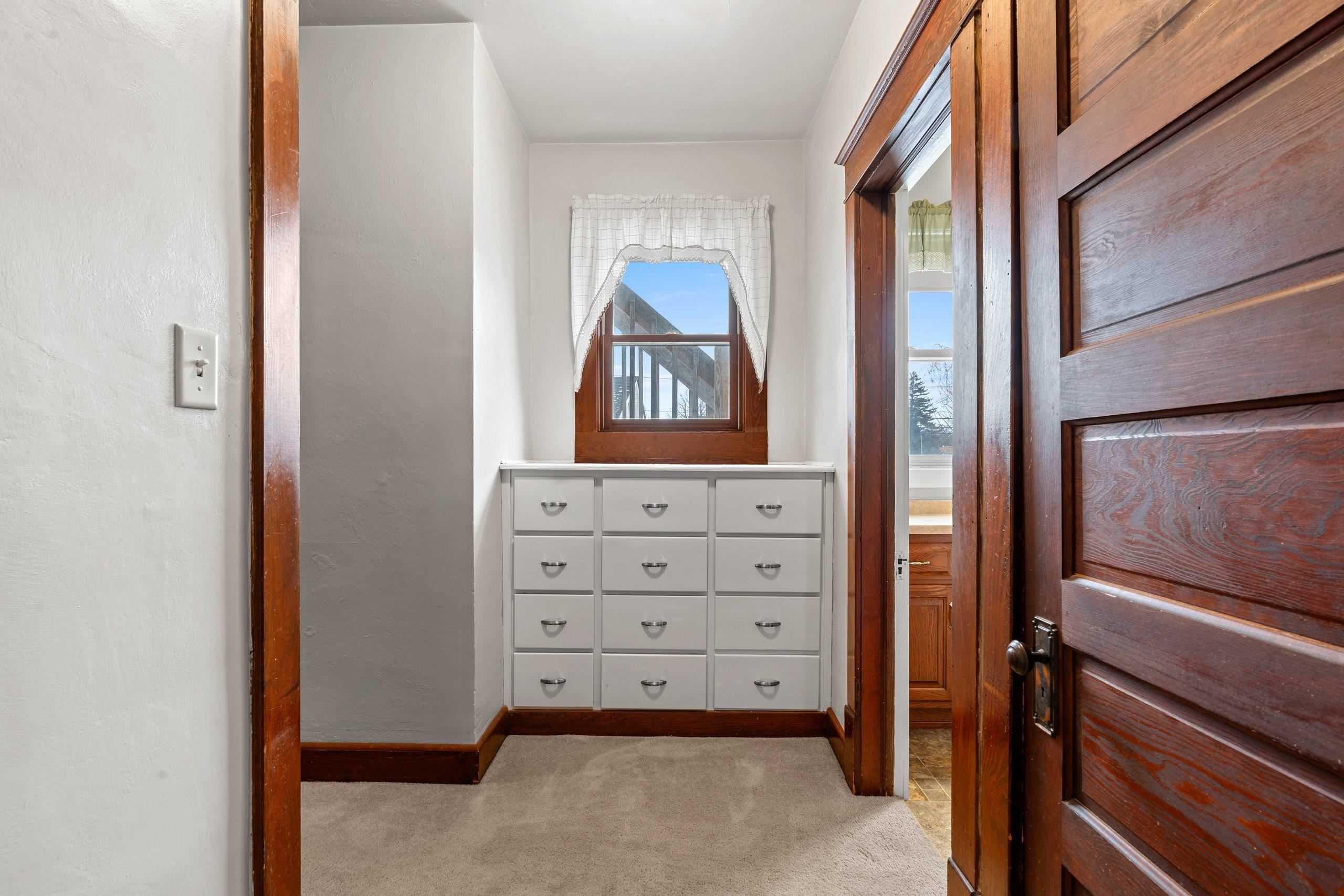 163 Summit Street Pulaski, WI 54162 - Photo 14 of 41