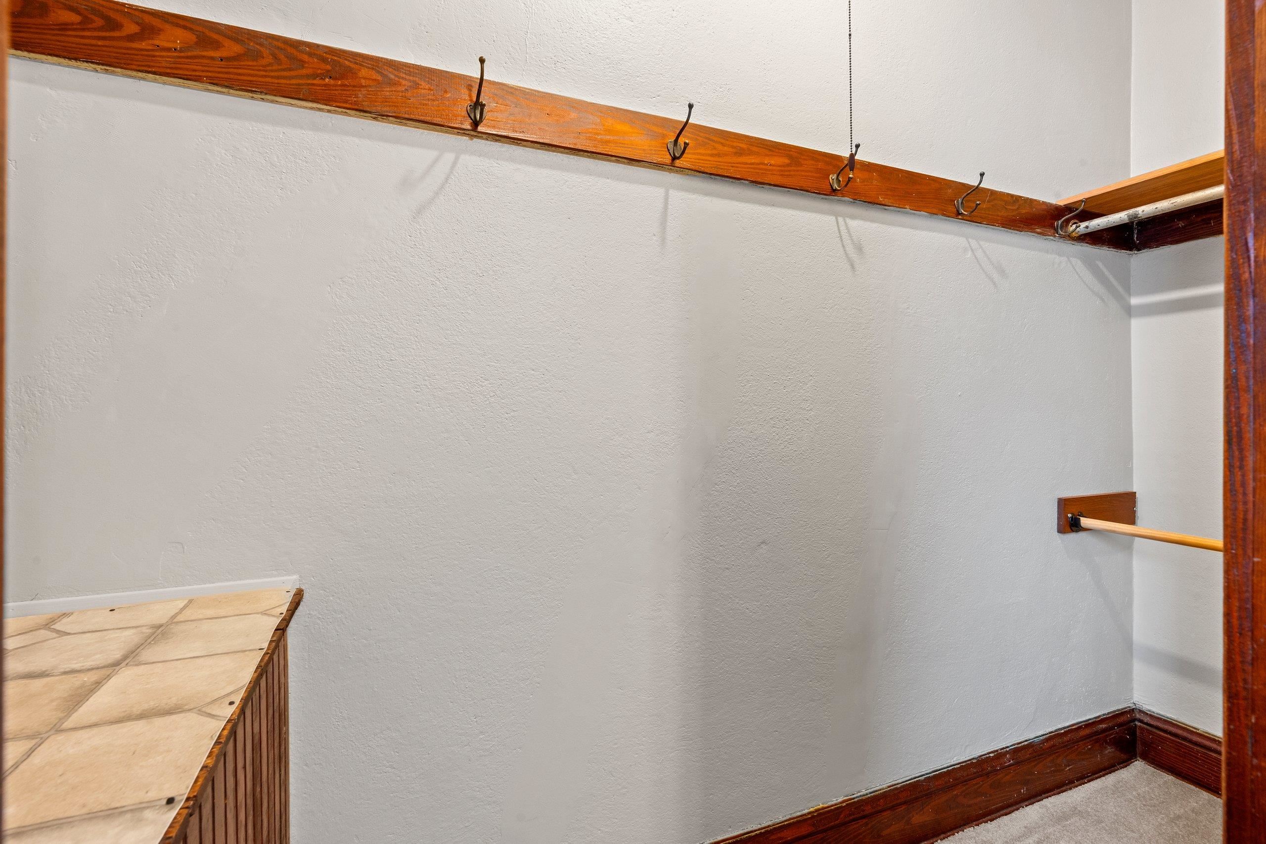 163 Summit Street Pulaski, WI 54162 - Photo 17 of 41