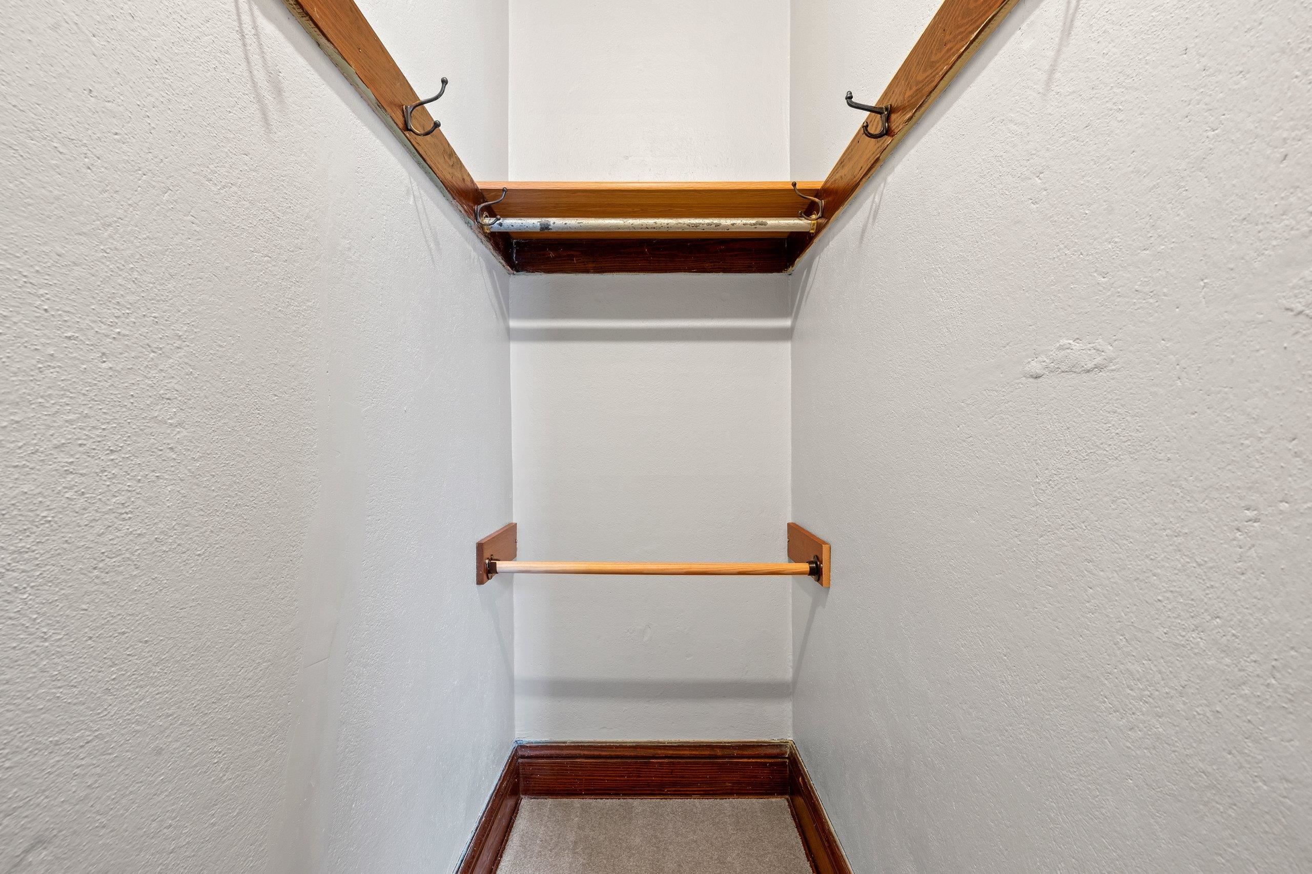 163 Summit Street Pulaski, WI 54162 - Photo 18 of 41